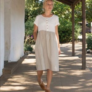 Pyne and Smith two-toned limited button up dress